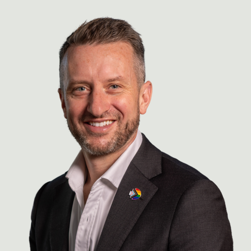 layton-pike-rmit-eu-board-800x800px.png