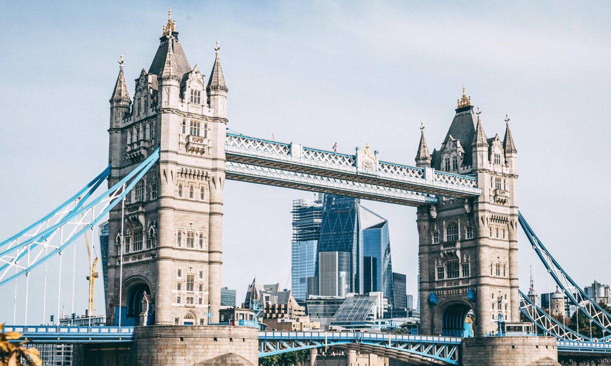 london-1220px-72dpi.jpg