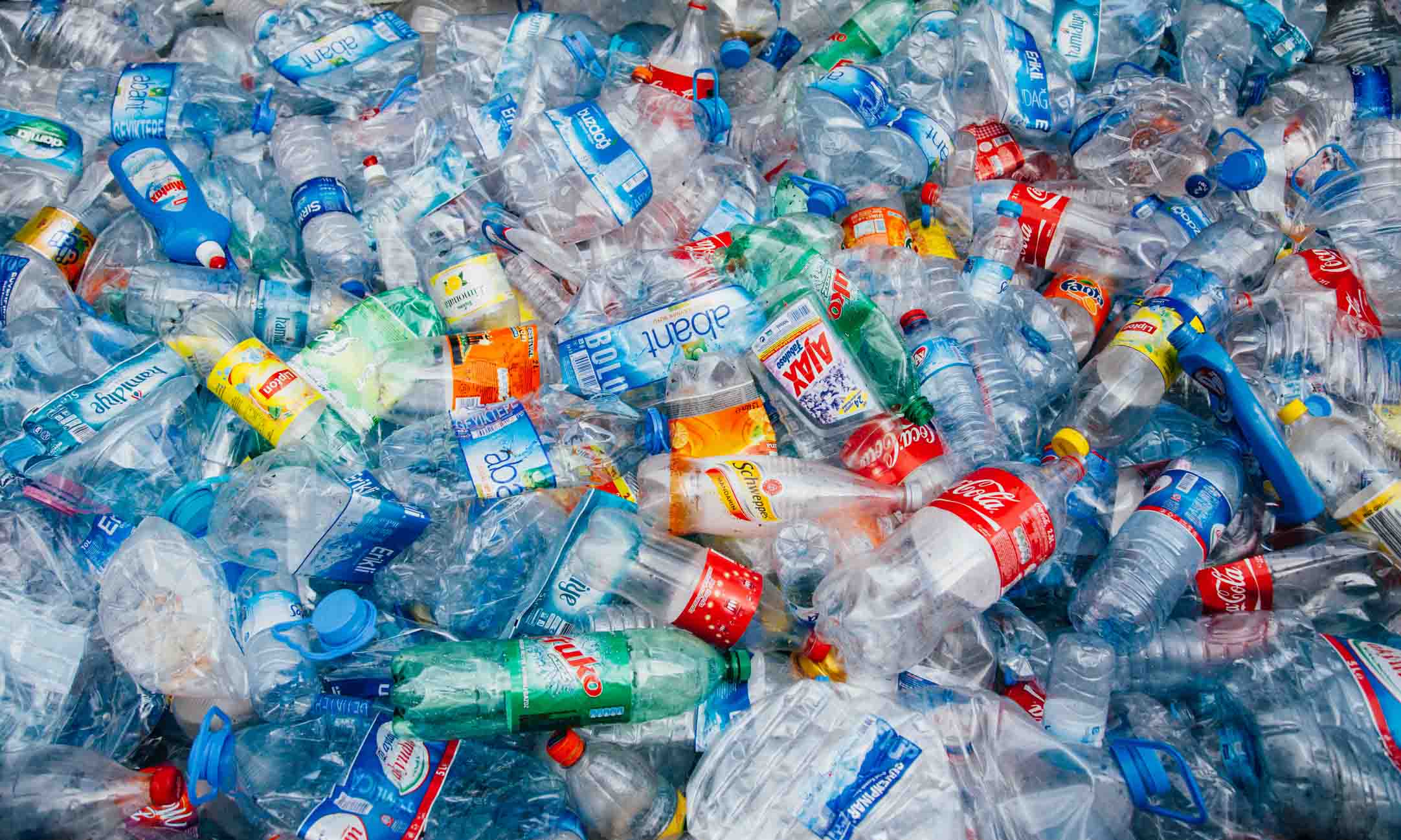 news-plastic-bottles